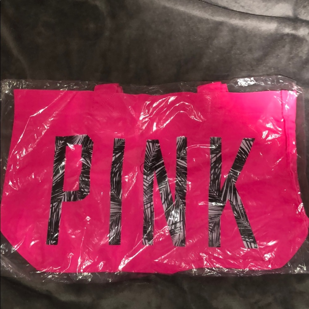 Pink tote